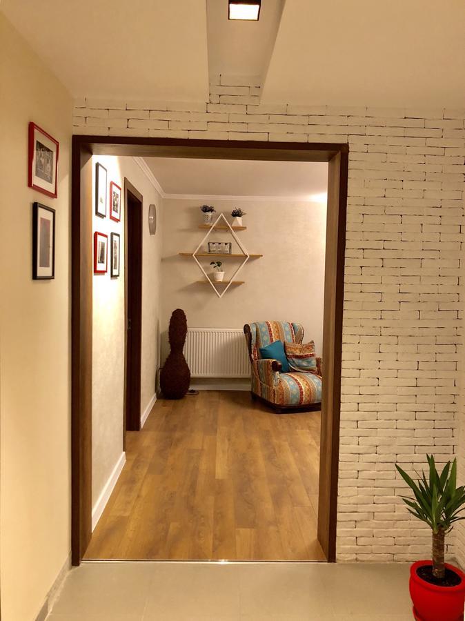 Flat 139 - Old Apartment Tbilisi